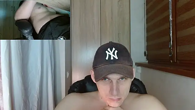 Вебкам-шоу Poliglotjoe1