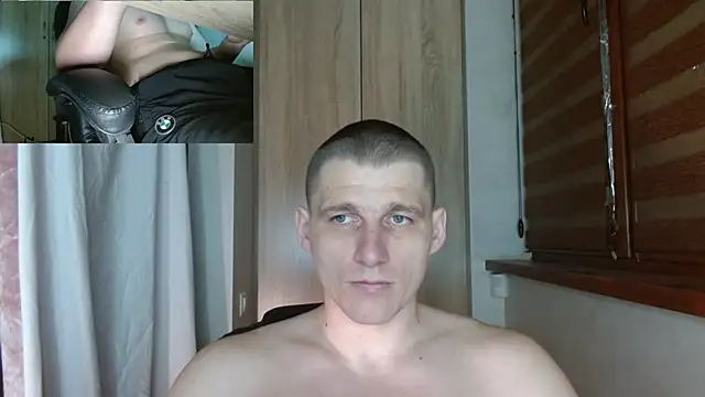Вебкам-шоу Poliglotjoe1