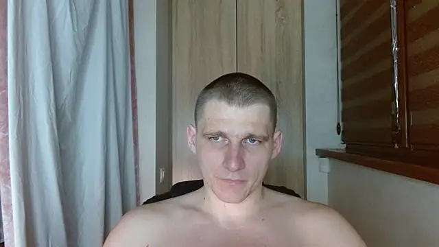Webkamerová show Poliglotjoe1