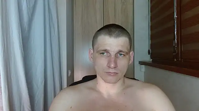Webkamerová show Poliglotjoe1