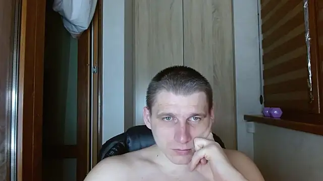 Webkamerová show Poliglotjoe1