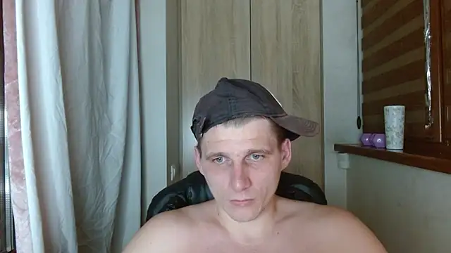 Вебкам-шоу Poliglotjoe1