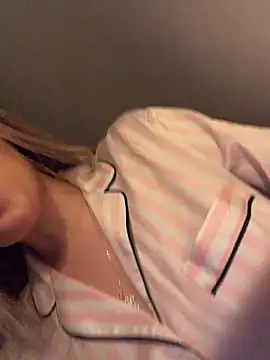 عرض كام saliha_pinky_