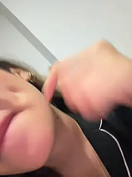 Webkamerová show saliha_pinky_
