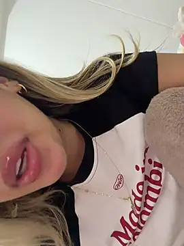 Вебкам-шоу saliha_pinky_