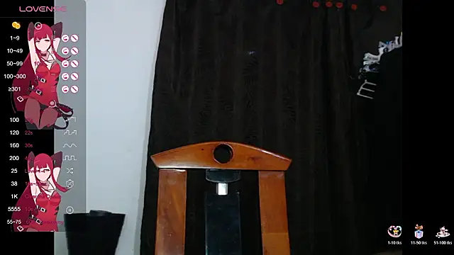 lylii_evan Show in webcam