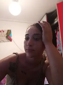 Show de webcam de SexDrogsAndStripchat