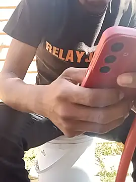 1wesG 现场XXX聊天