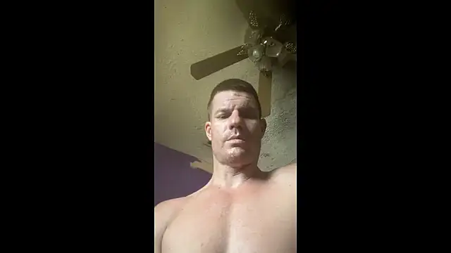 Webkamerová show JockNThirsty