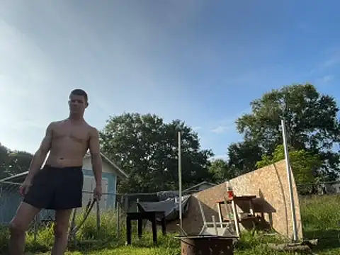 JockNThirsty: διαδικτυακό σόου στην κάμερα