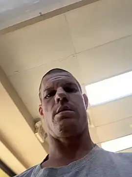 הופעת וובקאם של JockNThirsty