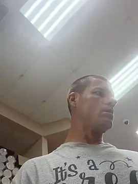 JockNThirsty 网络视讯表演