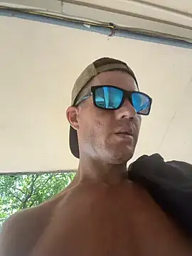 JockNThirsty Show in webcam