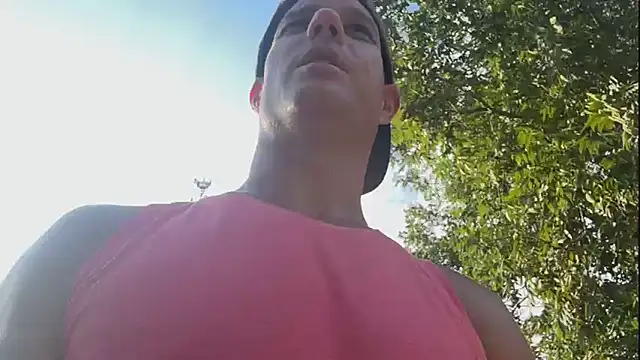 JockNThirsty Show in webcam