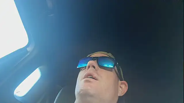JockNThirstyn Webbikameraesitys