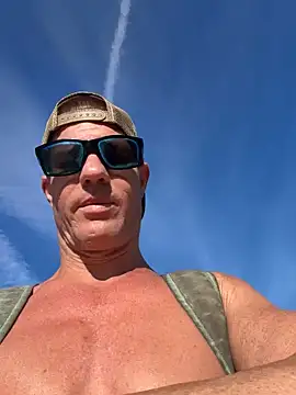 JockNThirsty Show in webcam