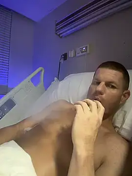 הופעת וובקאם של JockNThirsty