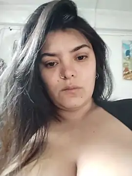 YouladyVidal's Live XXX Chat
