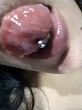 YouladyVidal's Live XXX Chat