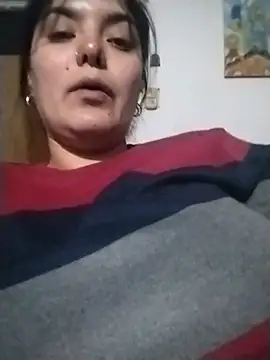 YouladyVidal's Live XXX Chat