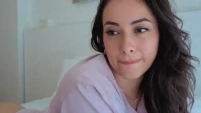 IsabellaSandoval's Live XXX Chat