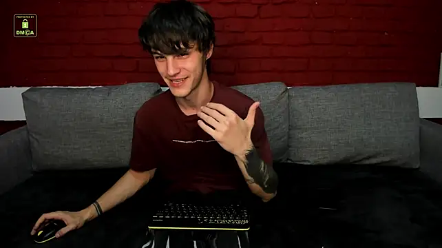 Adam_Porrter Show in webcam
