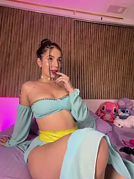 Hayley-Fox's Live XXX Chat