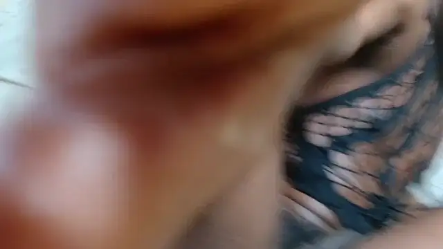 KinkyJXxX: διαδικτυακό σόου στην κάμερα