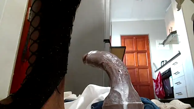 KinkyJXxX Show Webcam