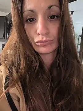 LexiLuxi Show in webcam