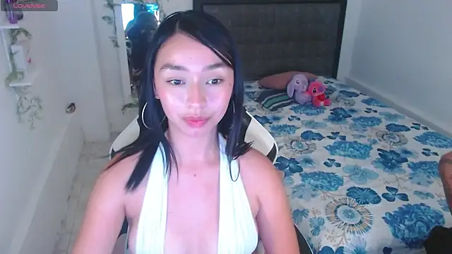 Ariel_Laurentt Pertunjukan Webcam