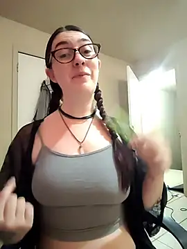 LaylaLucis' Webcam Show