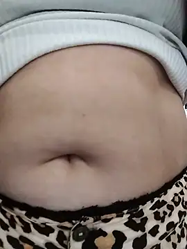 MIA-LARIOS Adlı Modelin Canlı XXX Sohbeti