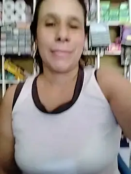 MIA-LARIOS লাইভ XXX চ্যাট