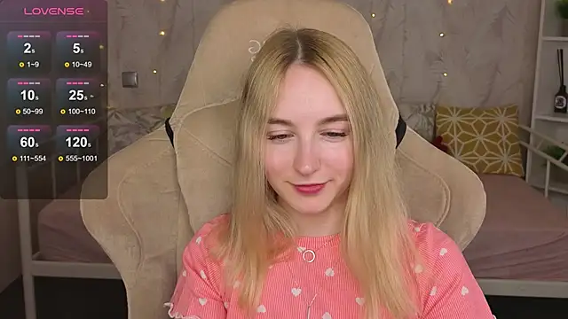 Shy_Polly's Webcam Show