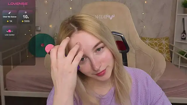 Shy_Polly's Webcam Show
