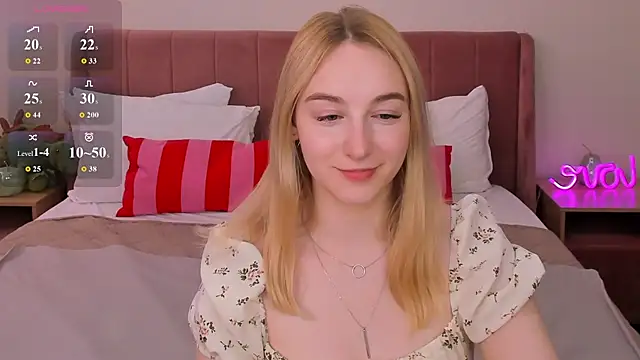Shy_Polly Adlı Modelin Canlı XXX Sohbeti