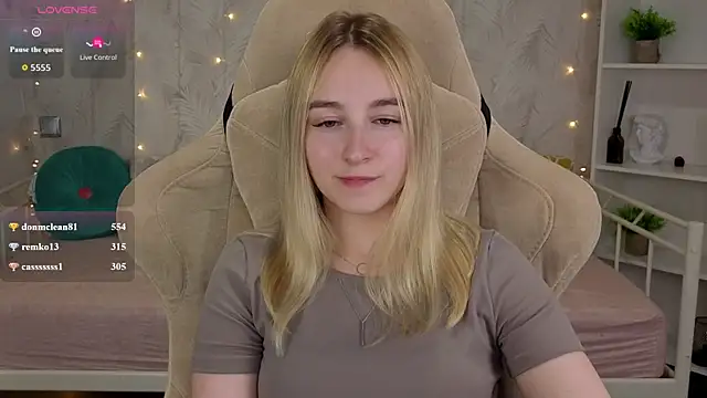 Živý XXX chat Shy_Polly