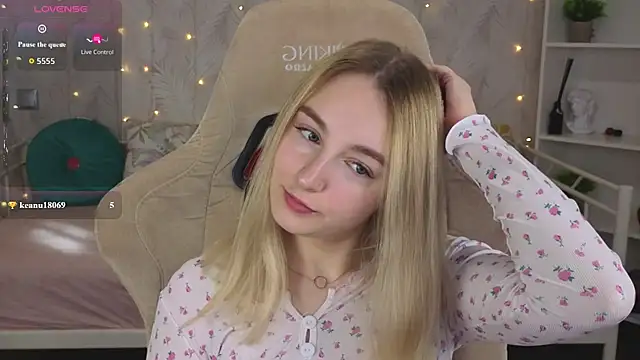 Chat XXX ao vivo de Shy_Polly