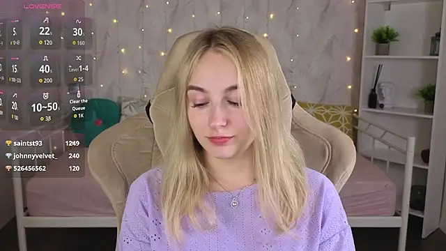 Shy_Polly's Webcam Show