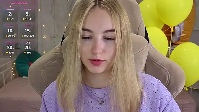 Shy_Polly Chat XXX in diretta