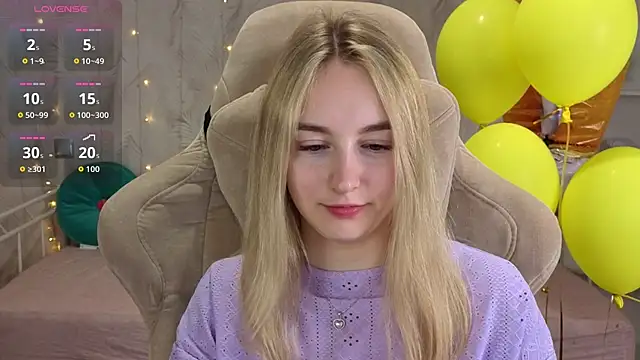 Shy_Polly লাইভ XXX চ্যাট