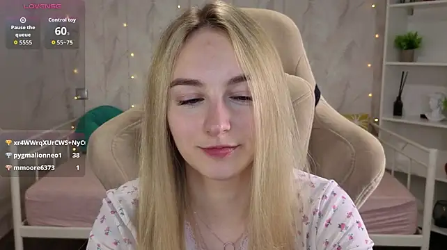 Webkamerová show Shy_Polly
