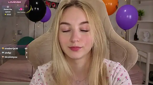 Shy_Polly Chat XXX live