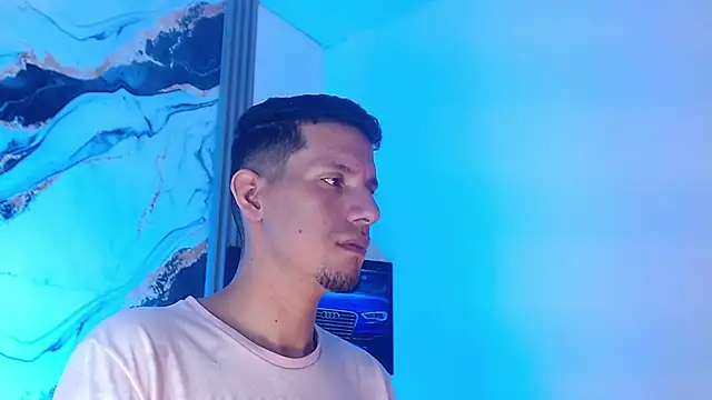 Sebastian_Smith__ Show in webcam