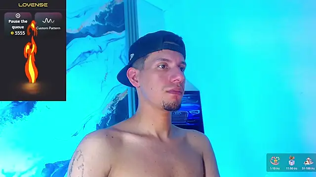Sebastian_Smith__ Show in webcam