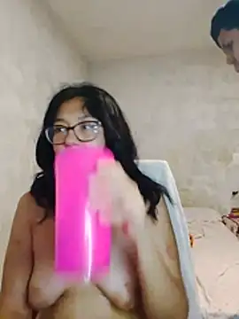 Giby_Gracen Webbikameraesitys
