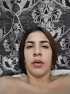 Latina_azura333 在線直播表演