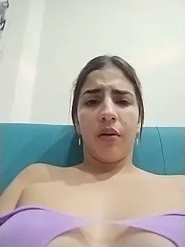 โชว์เว็บแคมของ Latina_azura333