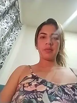 Latina_azura333 Show in webcam